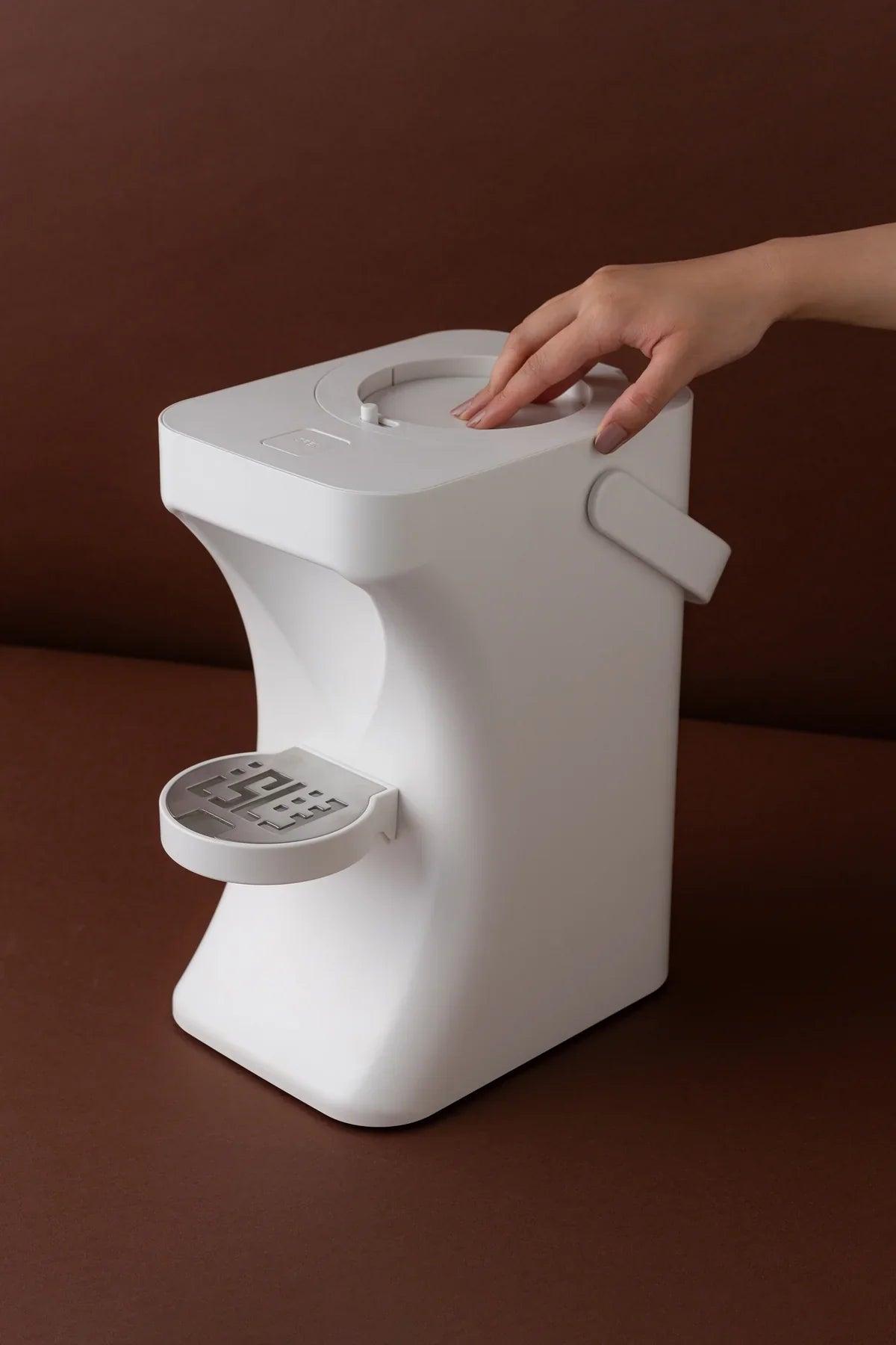 Garrafa Térmica ThermaLux® com Conjunto 4 Xícaras