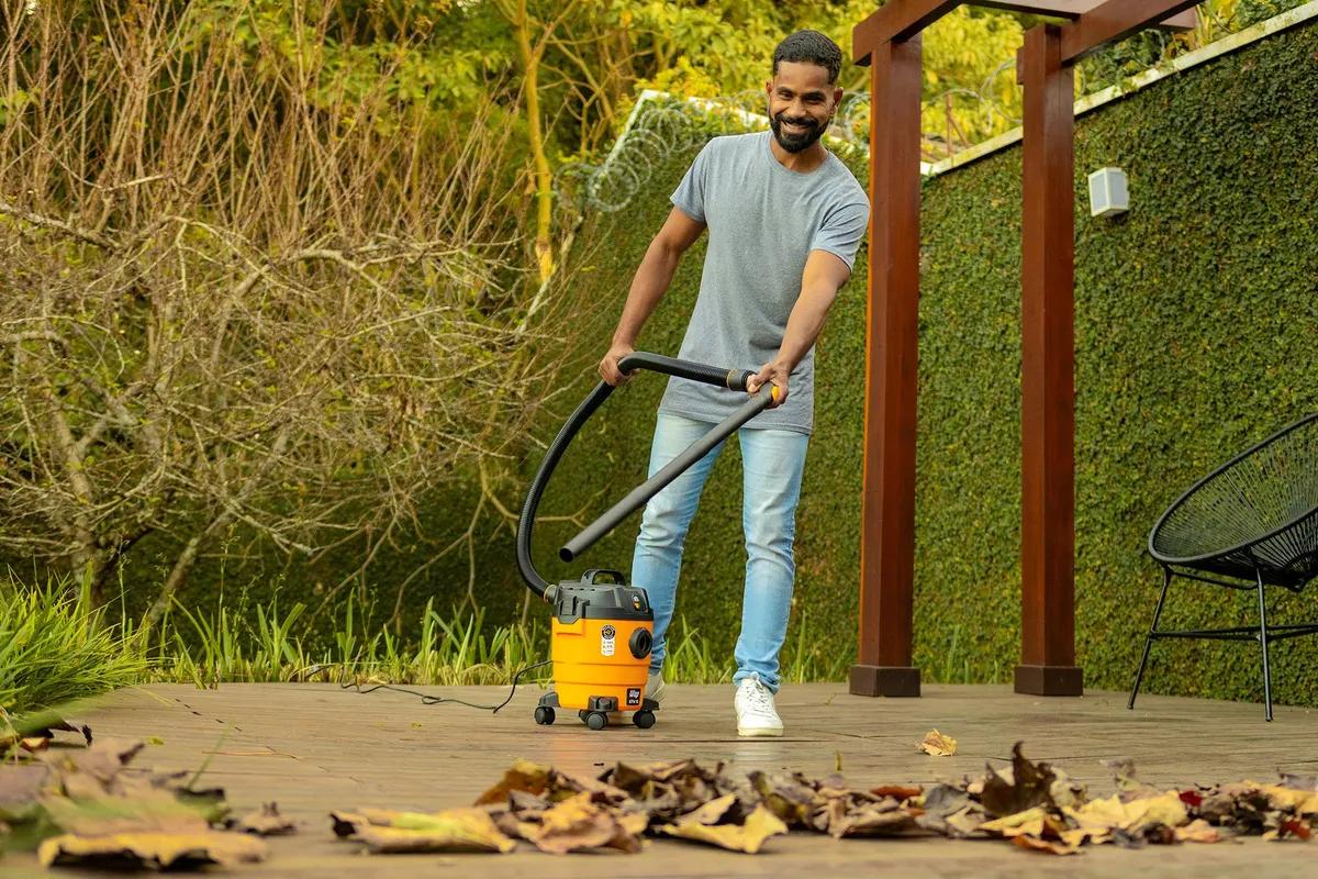 Aspirador de Pó e Água WAP GTW 10 1400W de Potência com Bocal de Sopro